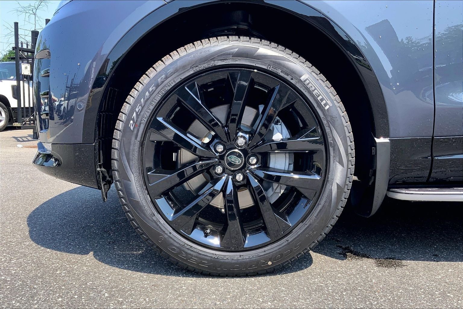 New 2026 Varesine Blue LAND ROVER Dynamic SE image 11