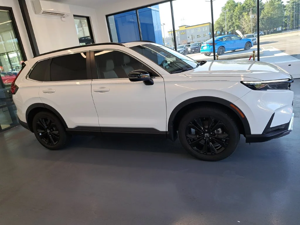 Used 2024 White Honda Sport Touring image 7