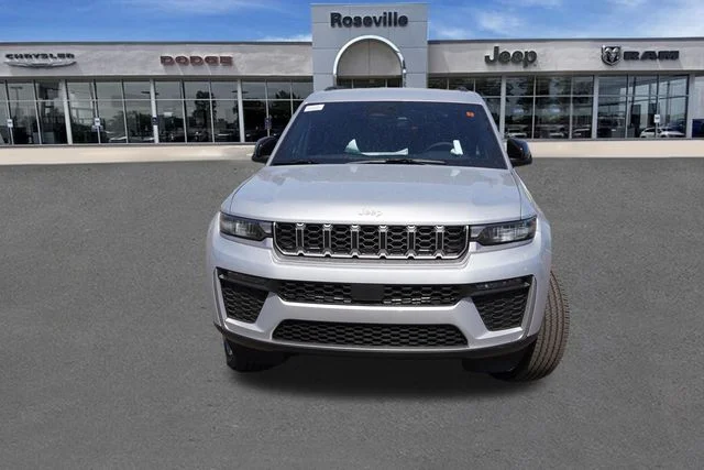 New 2026 Silver Jeep Limited image 8