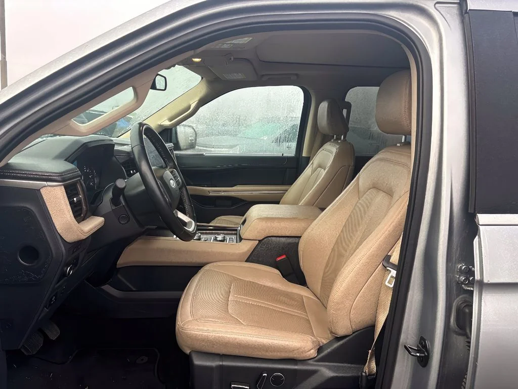 2023 Ford Expedition Limited - Photo 14