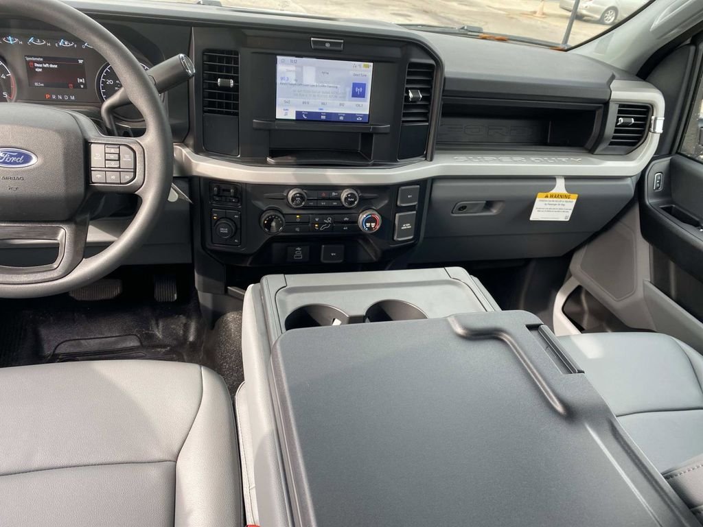 New 2026 Oxford White Ford F-450® XL image 13