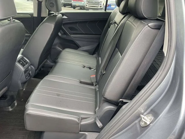 Used 2023 Gray Volkswagen 2.0T SE image 12