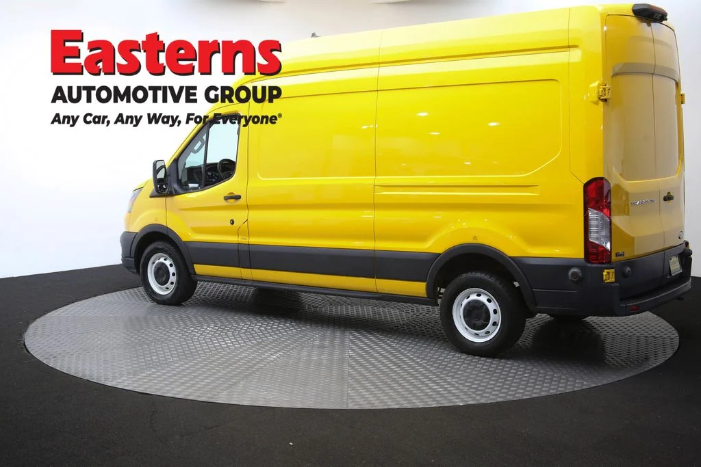 Used 2020 Yellow Ford Base image 61