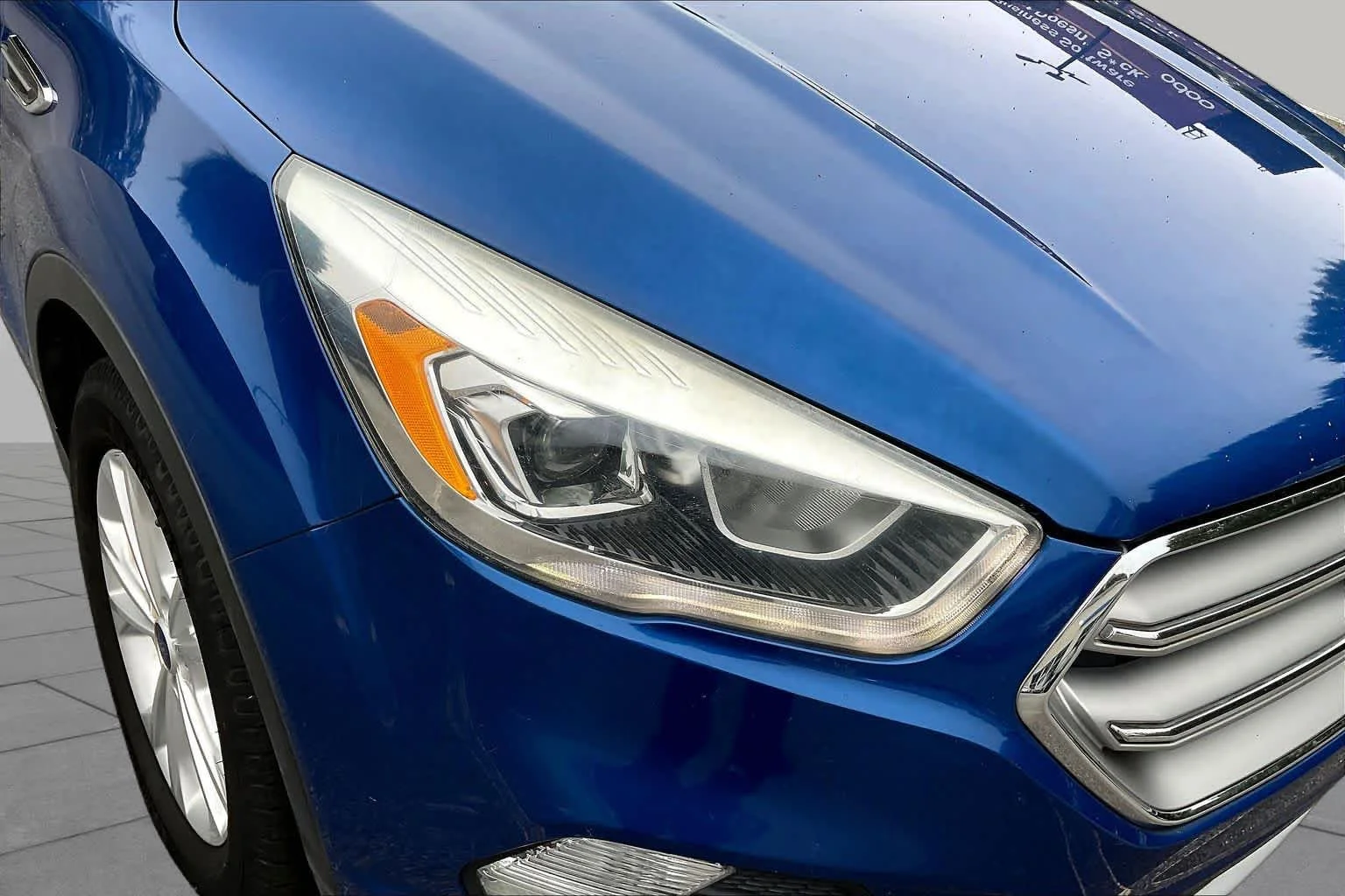 Used 2017 Lightning Blue Metallic Ford SE image 23