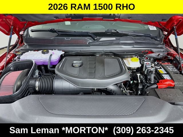 New 2026 Molten Red Pearl-Coat Exterior Paint Ram RHO image 29