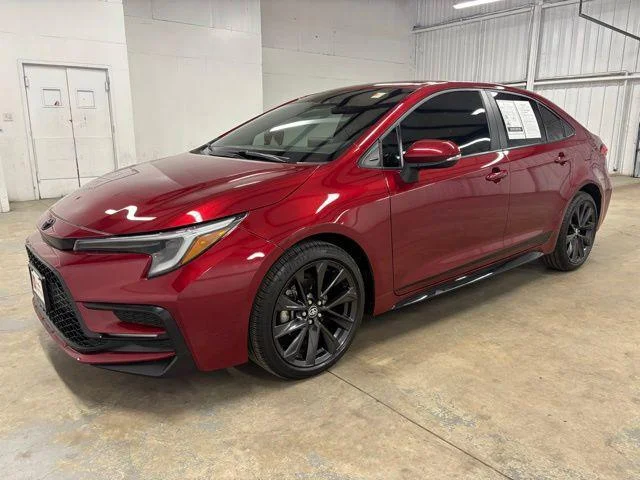 Used 2025 RUBY FLARE PEARL* Toyota  image 3