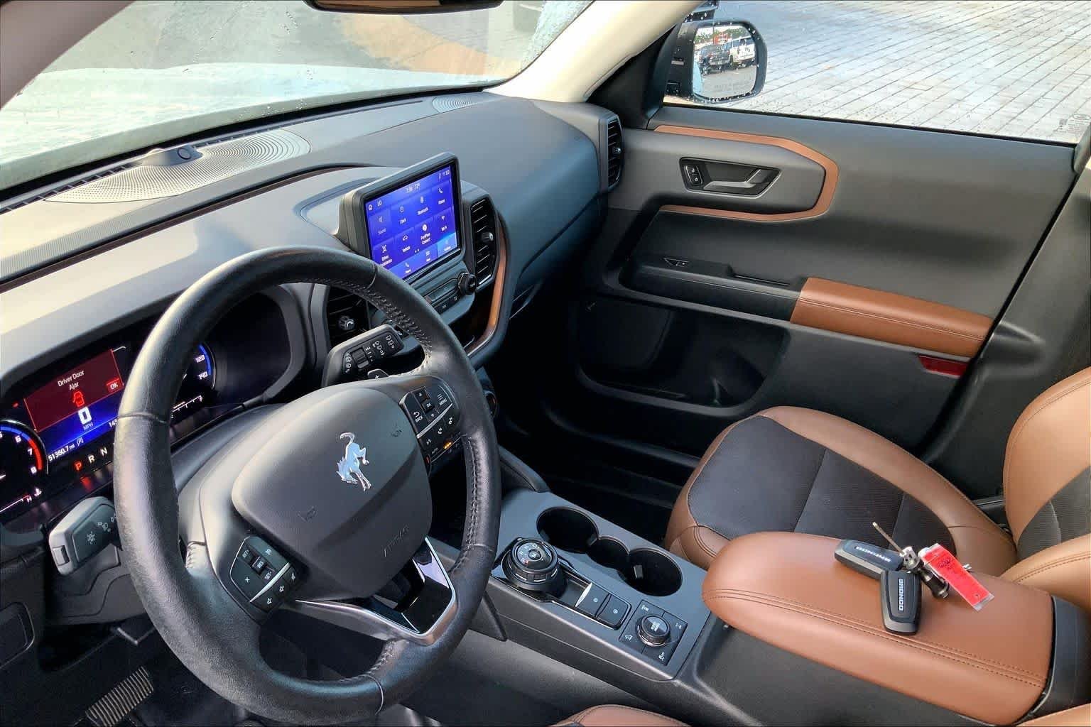 Used 2022 Cactus Grey Ford Badlands image 16