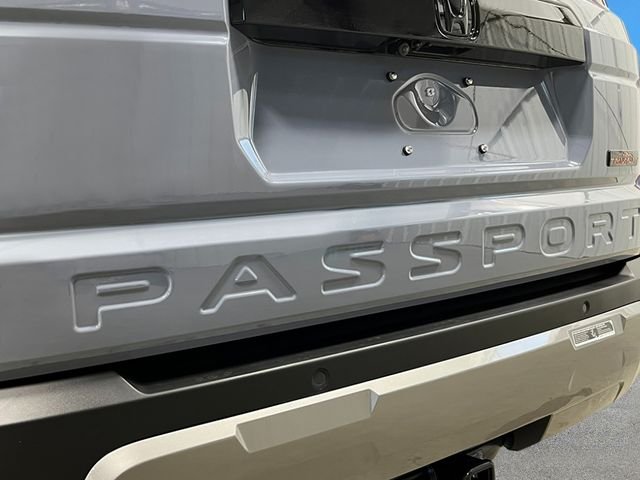 New 2026 Sonic Gray Pearl Honda TrailSport Elite Blackout image 10
