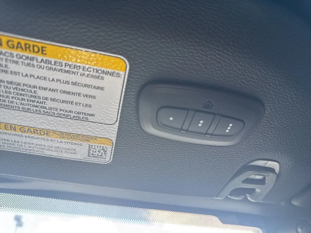 2025 Jeep Wrangler 4-Door Sahara - Photo 29