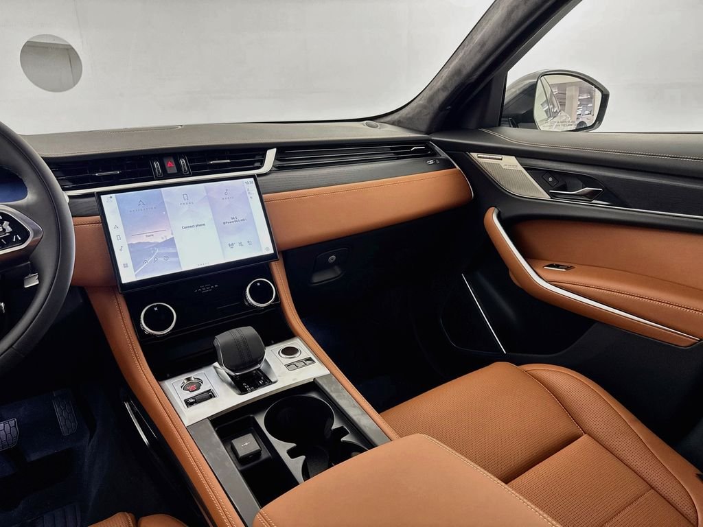 2026 Jaguar F-Pace R-Dynamic S - Photo 24
