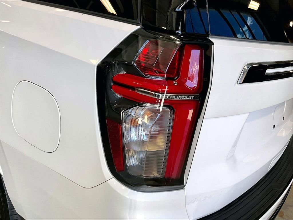 Used 2023 Beige Chevrolet Premier image 35