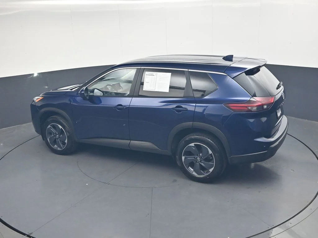 Used 2025 Blue Nissan SV image 35