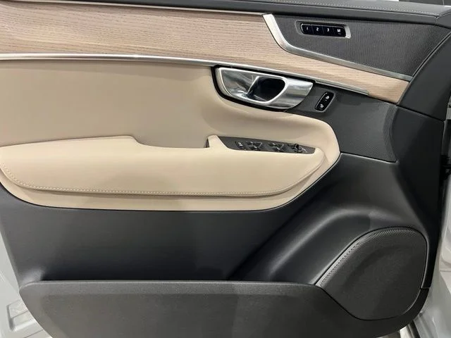 2026 Volvo XC90 Core - Photo 10