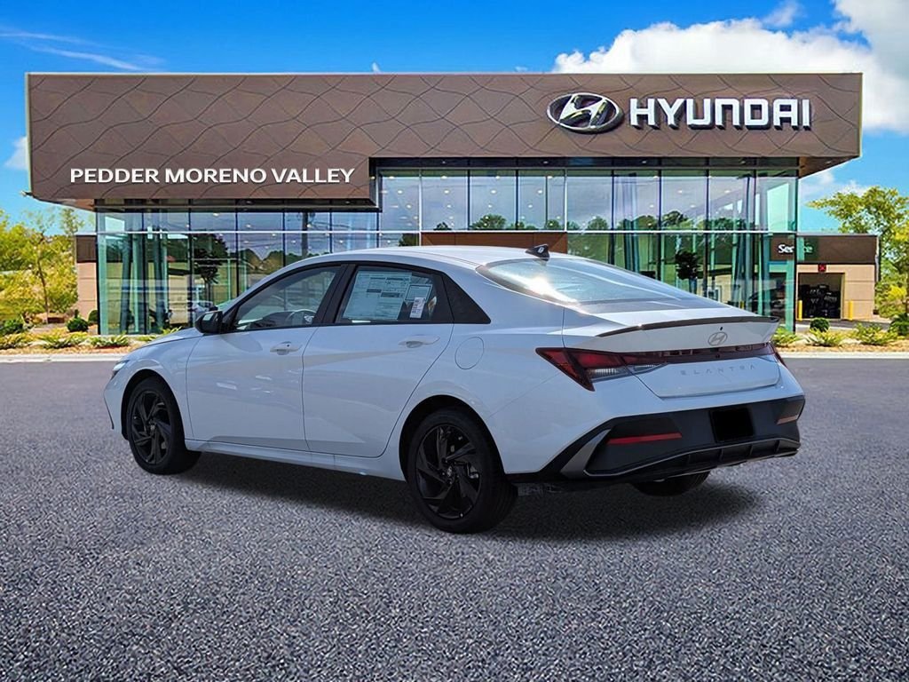 2026 Hyundai Elantra SEL Sport - Photo 6