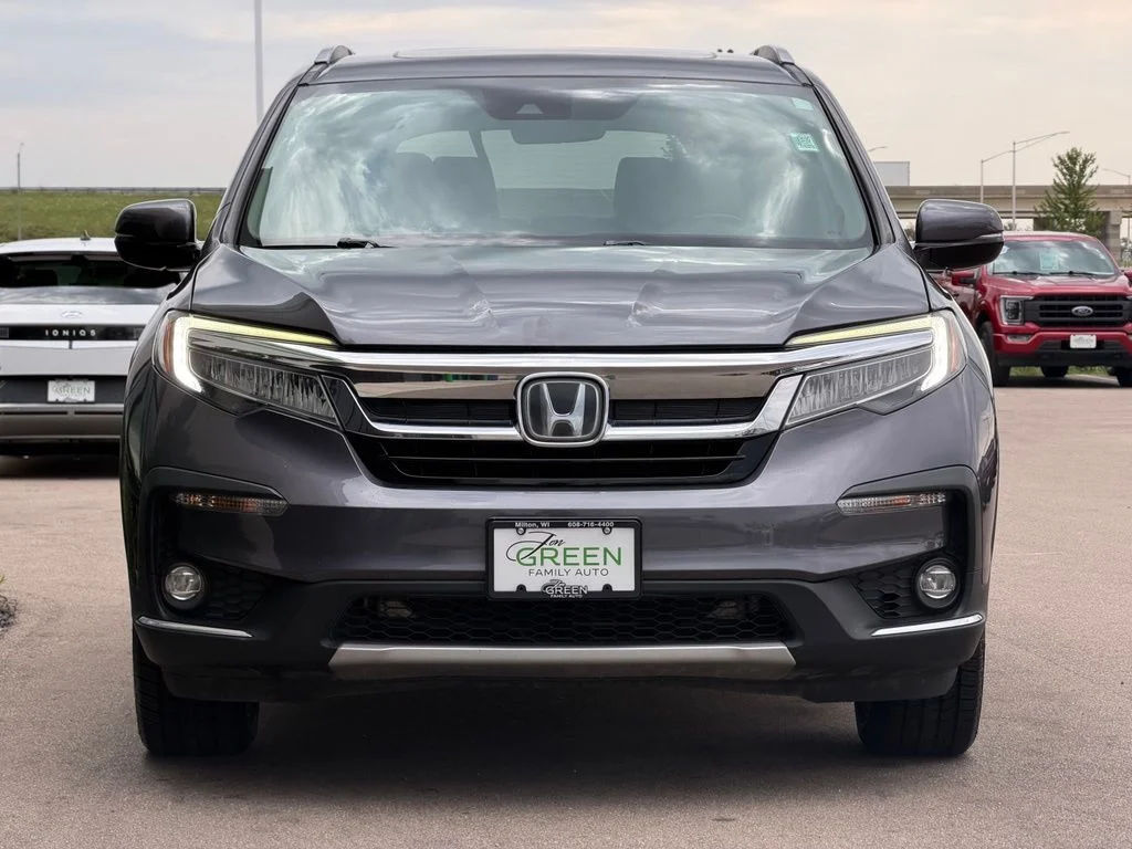 Used 2020 Silver Honda Touring image 6