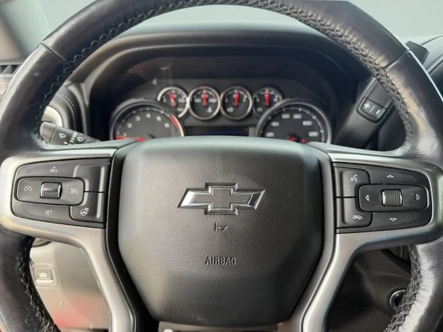 Used 2021 RED HOT Chevrolet LT Trail Boss image 32