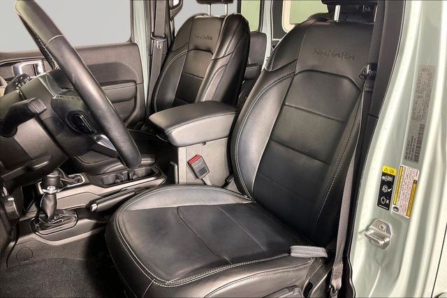 Used 2023 Gray Jeep Sahara image 19