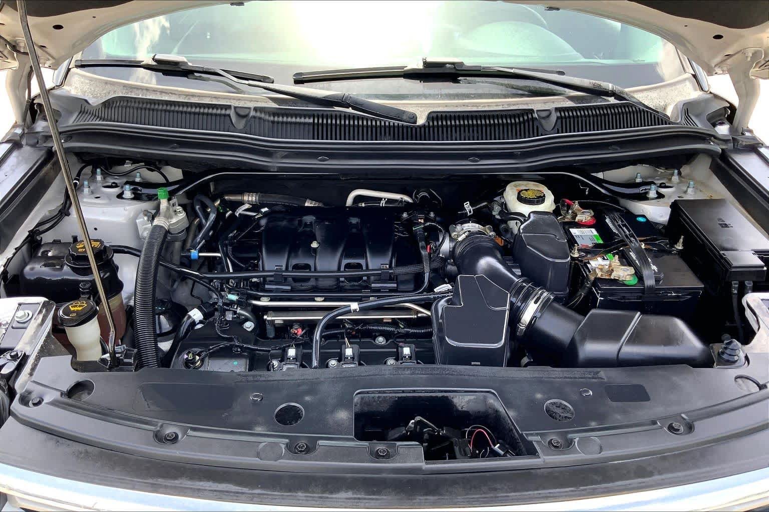 Used 2019 Ingot Silver Ford Limited image 30