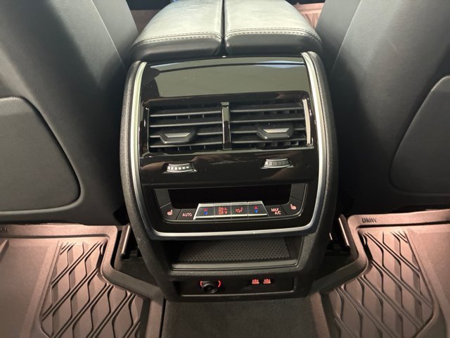 Used 2025 Gray BMW xDrive50e image 19