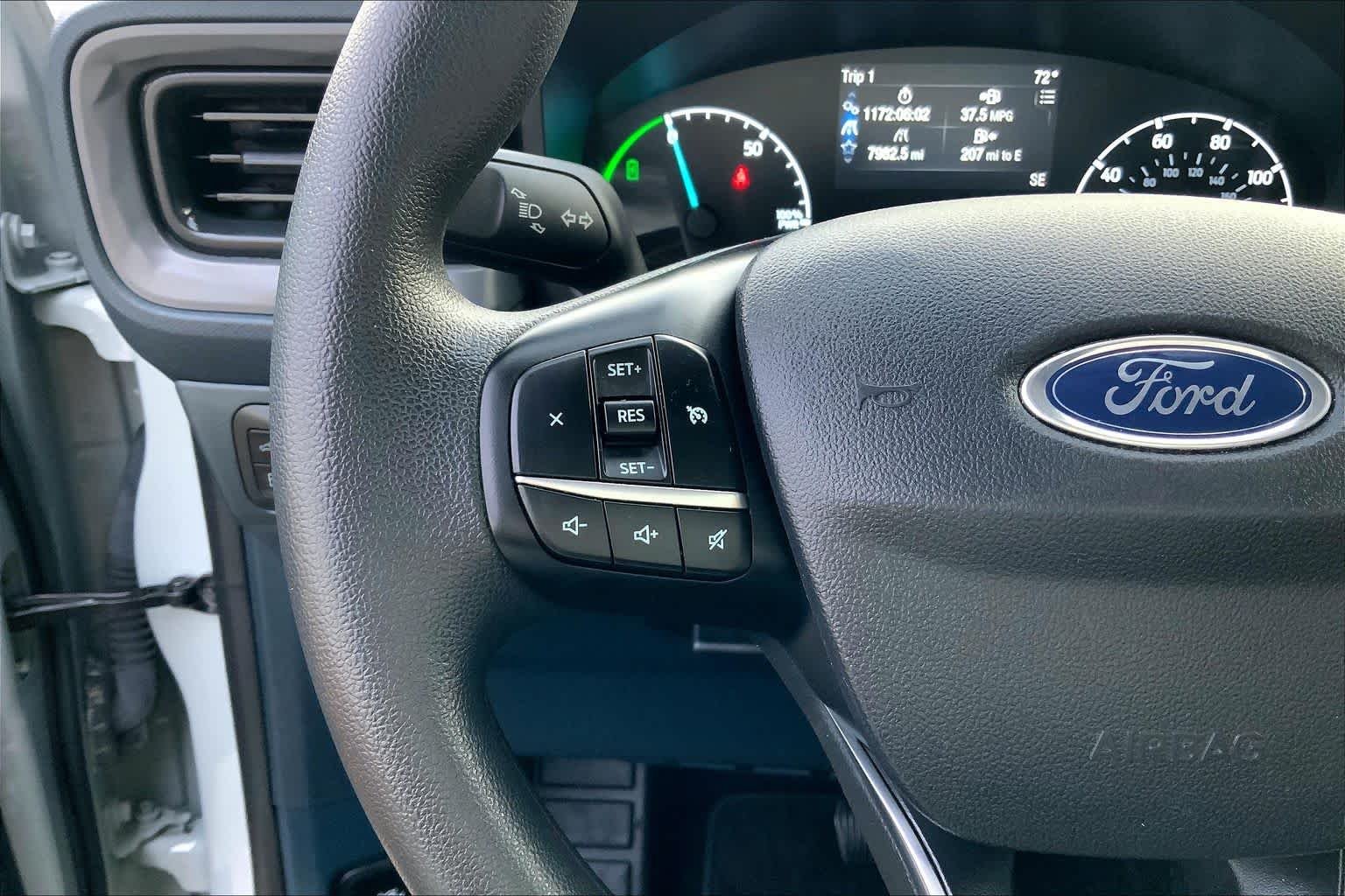 Used 2023 Cactus Gray Ford XL image 24