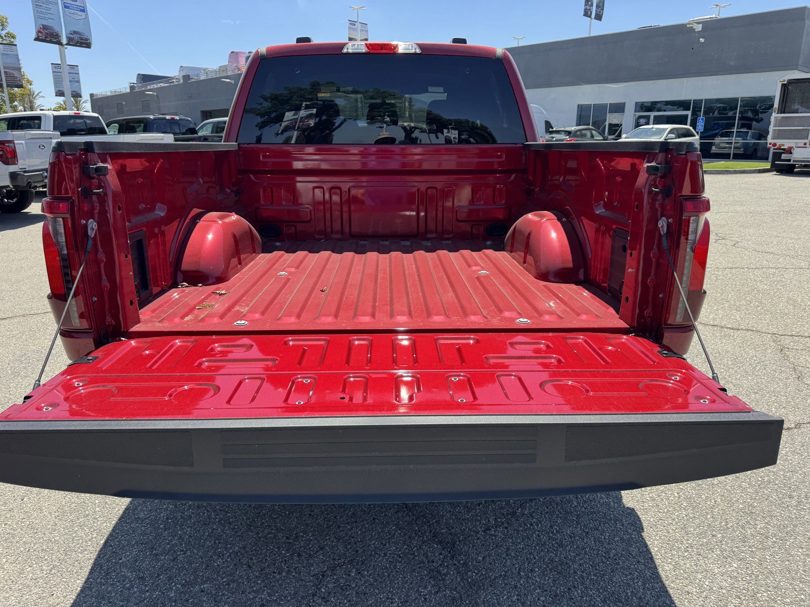 2025 Ford F-150 STX - Photo 12