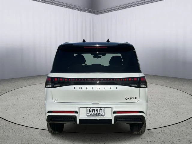 New 2026 2T RADIANT WHIT INFINITI Autograph 4WD image 8