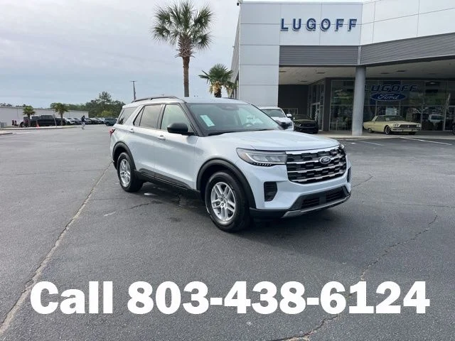 New 2026 Space White Metallic Ford Active image 1