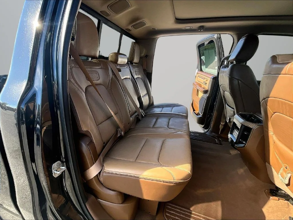 Used 2019 Black Ram Laramie Longhorn image 29