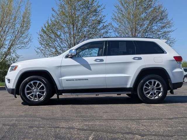 Used 2015 White Jeep Limited image 4