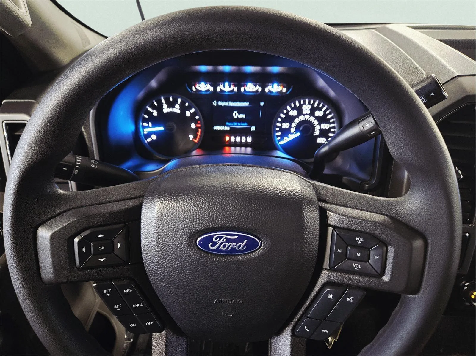 Used 2020 Agate Black Ford XLT image 29