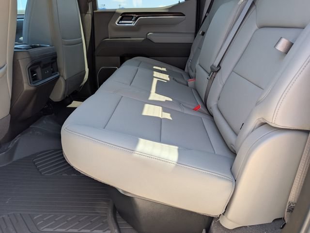 New 2026 Summit White Chevrolet LT Trail Boss image 7