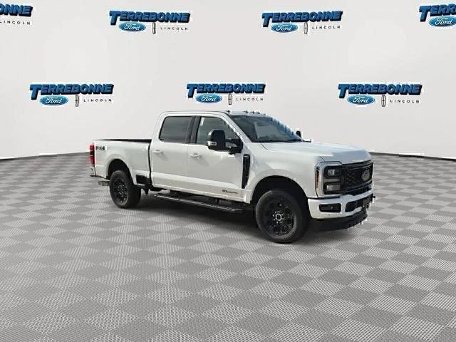 New 2026 Star White Metallic Tri-Coat Ford F-250® Lariat® image 2