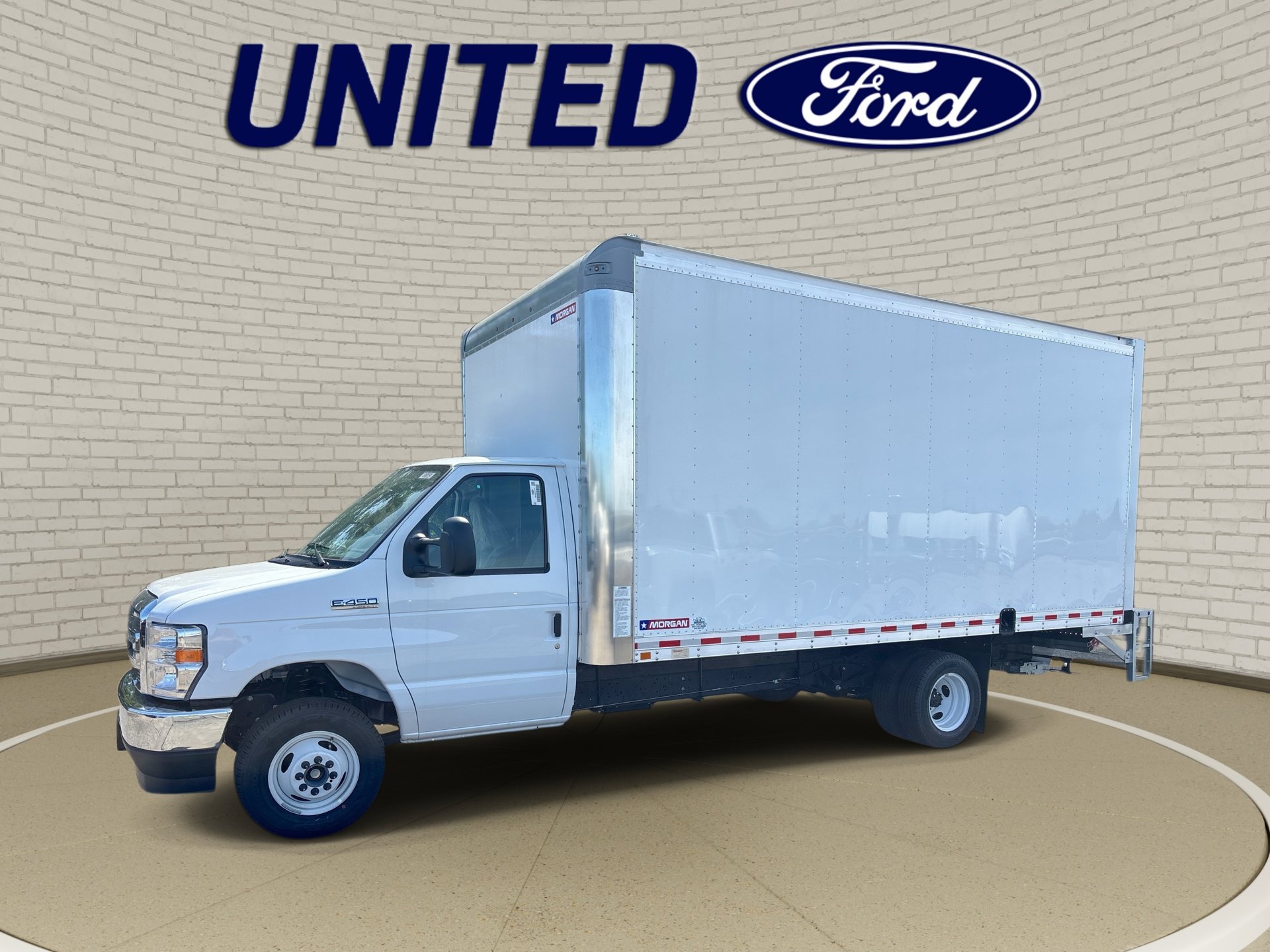 2027 Ford E-Series Cutaway
