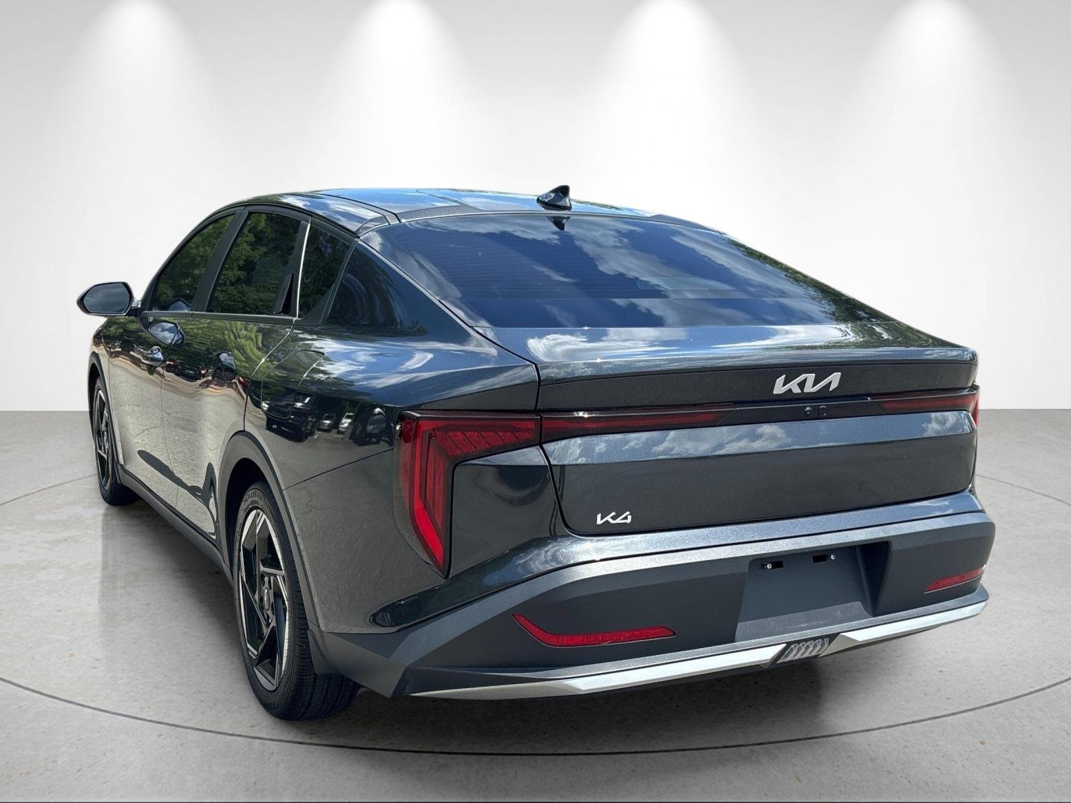 Used 2025 Interstellar Gray Kia EX image 3