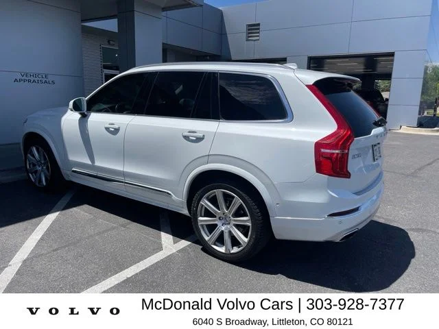 Used 2019 White Volvo T6 Inscription image 4