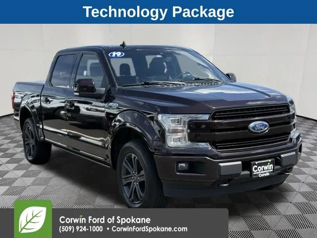 Used 2019 Magma Red Metallic Ford Lariat image 5