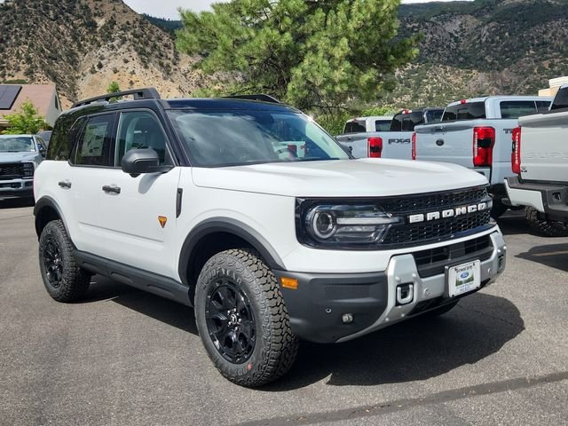 New 2026 Oxford White Ford Badlands® image 1