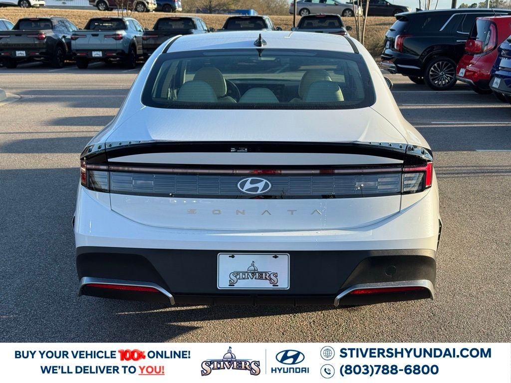 2026 Hyundai Sonata SE - Photo 12