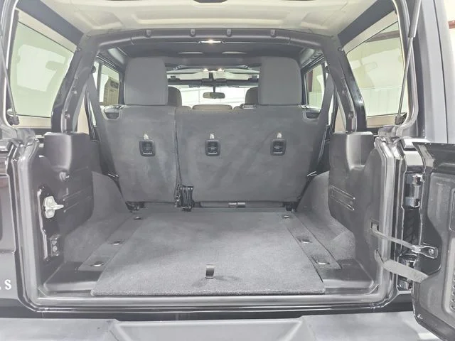 Used 2021 Black Jeep Unlimited Islander image 41