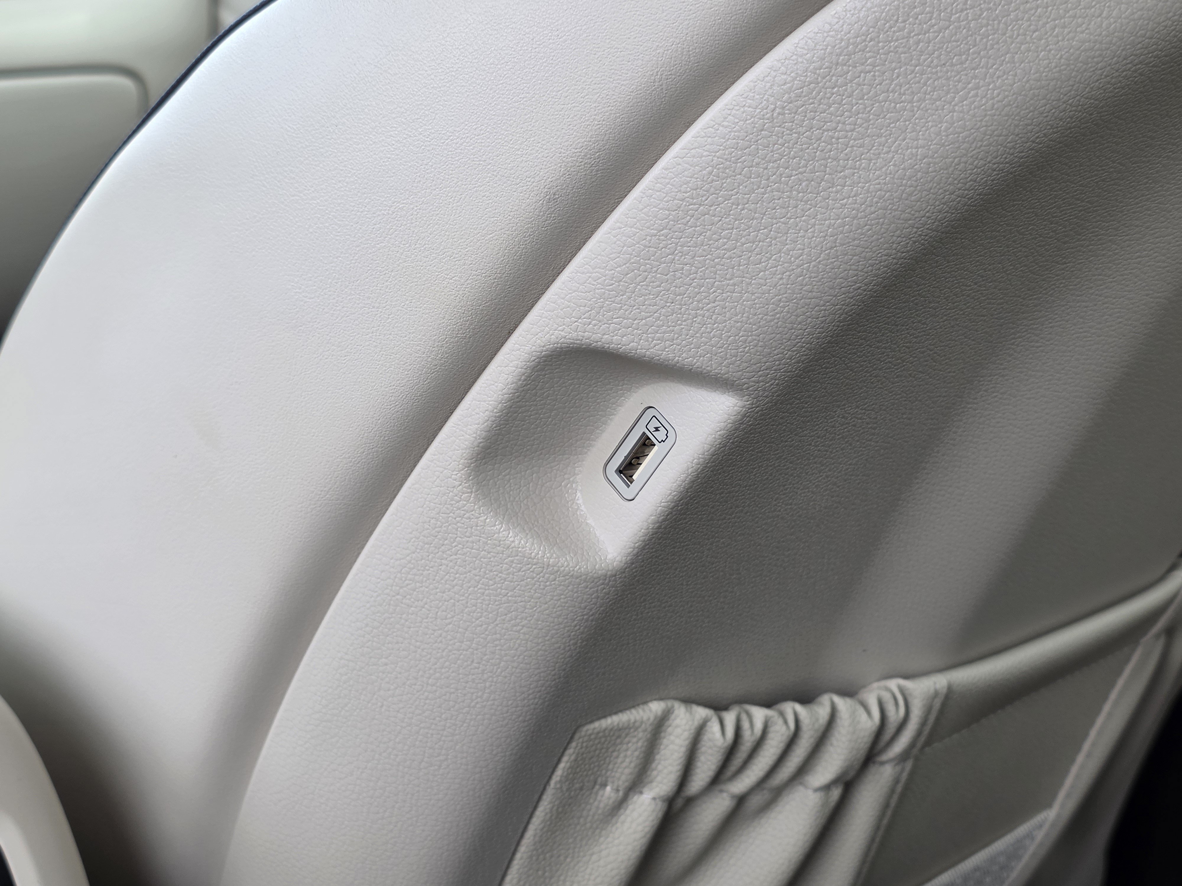 Used 2020 Hyper White Hyundai Limited image 20