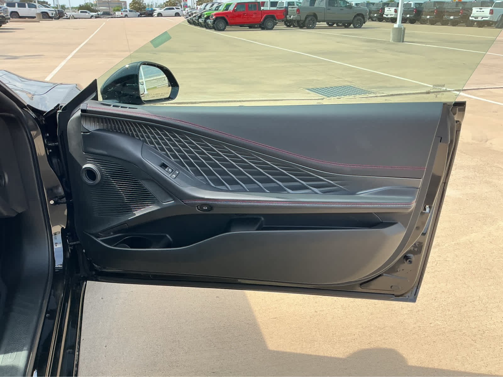New 2026 Diamond Black Crystal Pearlcoat Dodge R/T image 17