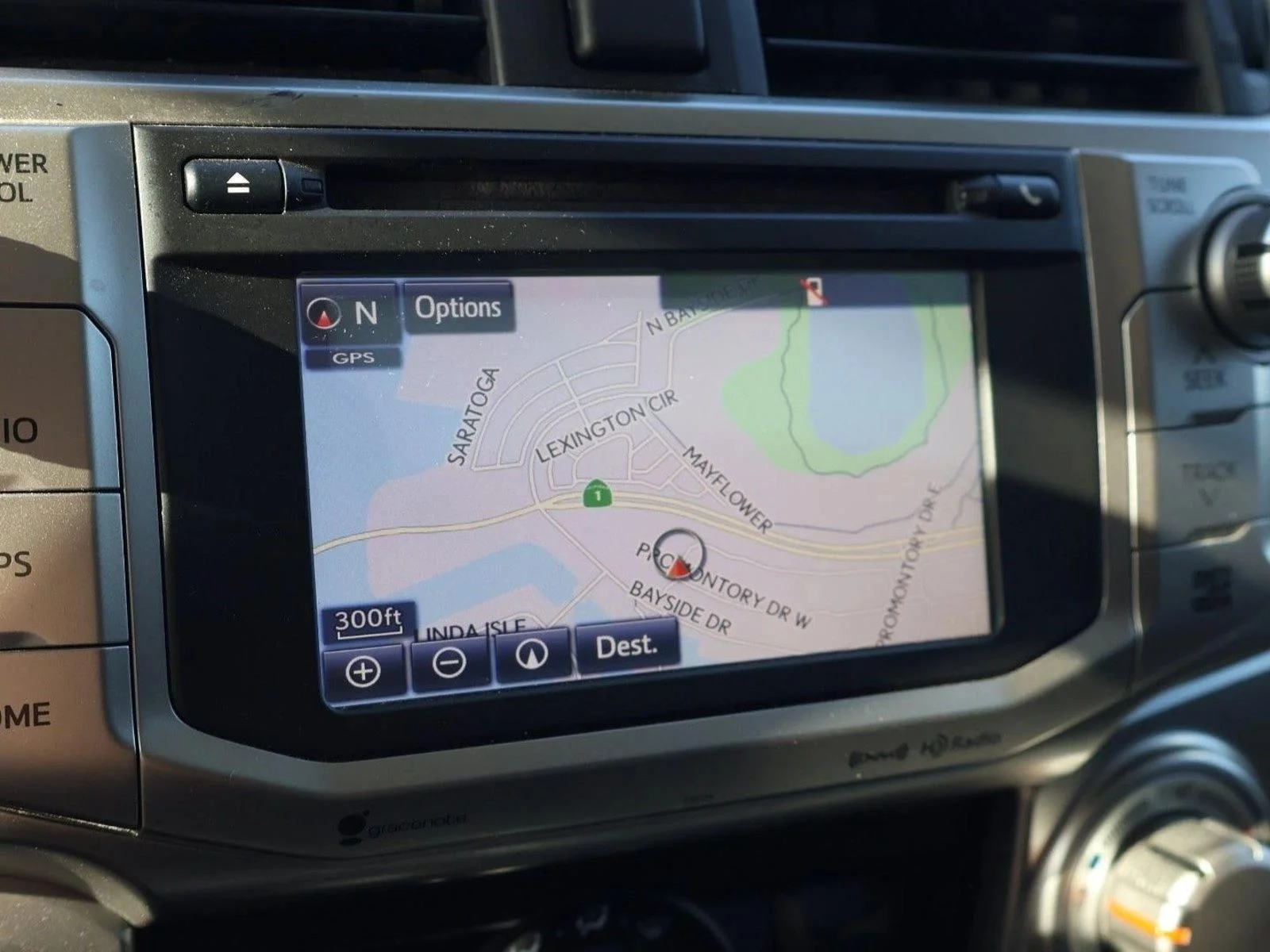 Used 2018 Super White Toyota SR5 image 17
