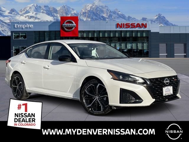 2025 Nissan Altima SR