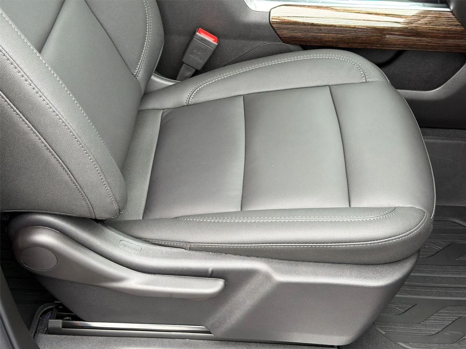 2026 GMC Sierra 1500 Elevation - Photo 8