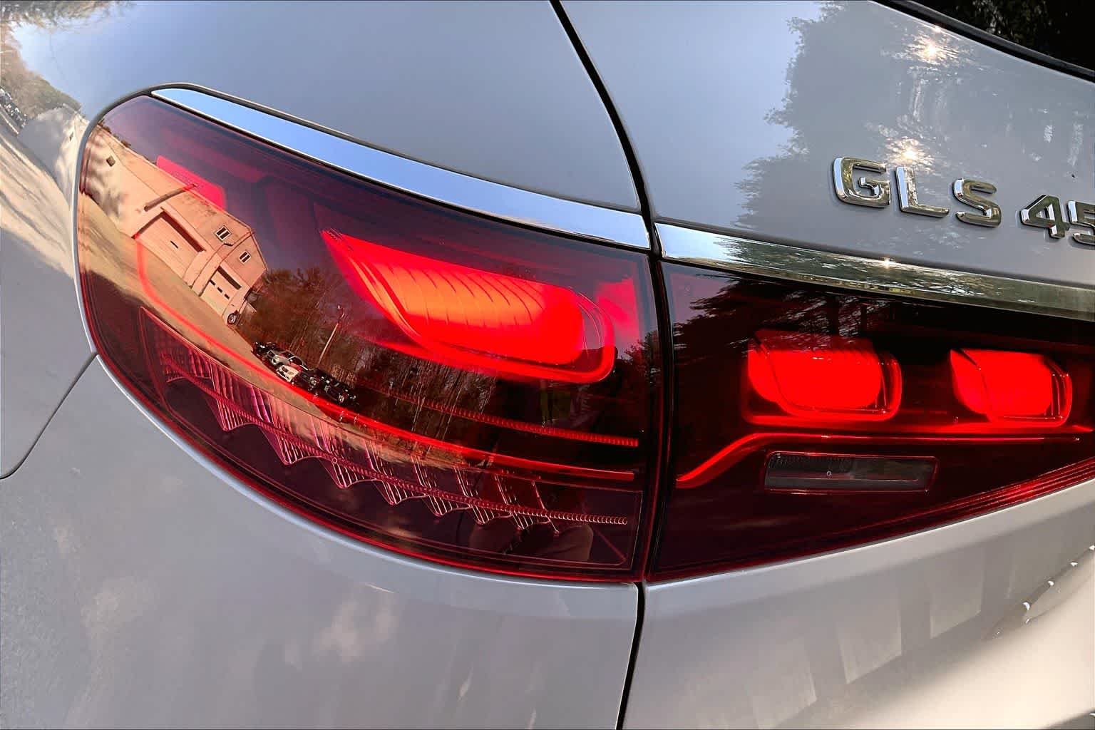 New 2026 MANUFAKTUR Alpine Grey Mercedes-Benz GLS 450 image 6