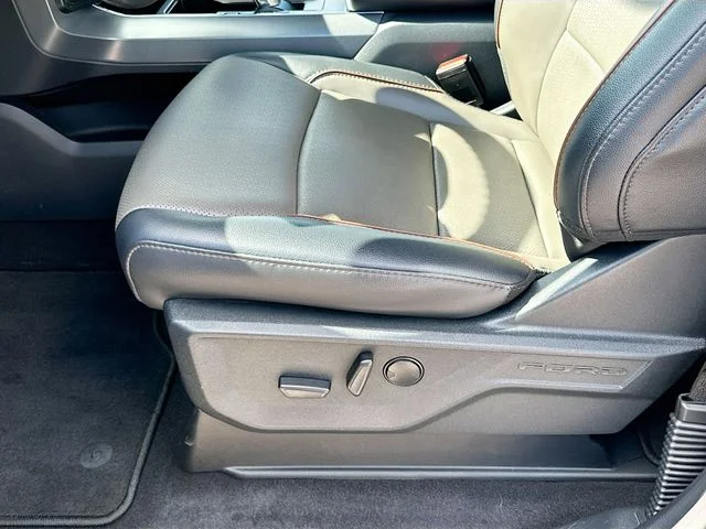 Used 2025 Gray Ford Lariat image 20