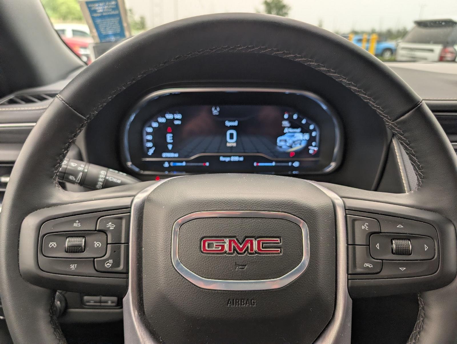 Used 2024 Onyx Black GMC SLT image 14