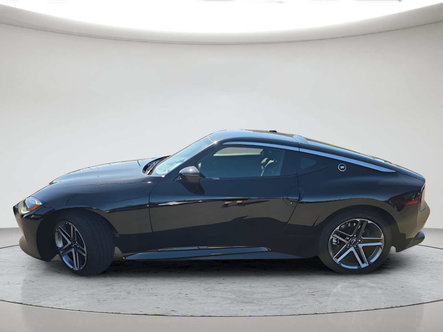 Used 2025 Black (P) Nissan Sport image 8
