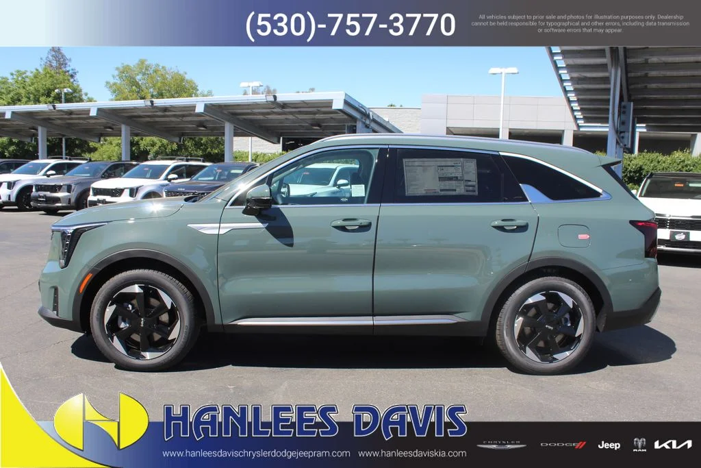 New 2026 Green Kia EX image 2