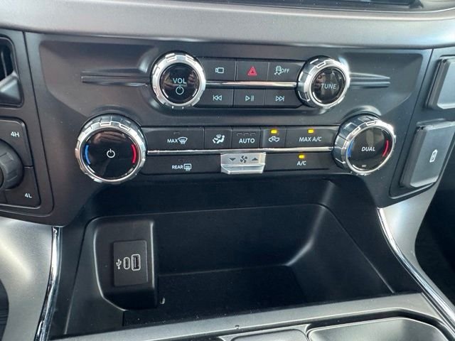 New 2026 Oxford White Ford XLT image 30